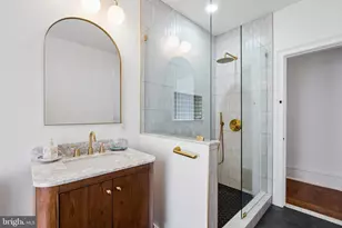 133 E Gorgas Ln, Philadelphia, PA 19119 - Photo 24