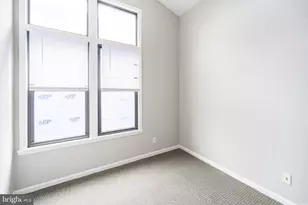 1909 Green St, Philadelphia, PA 19130 - Photo 10