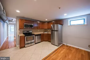 1909 Green St, Philadelphia, PA 19130 - Photo 4
