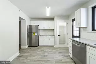 382 Martin St, Philadelphia, PA 19128 - Photo 8