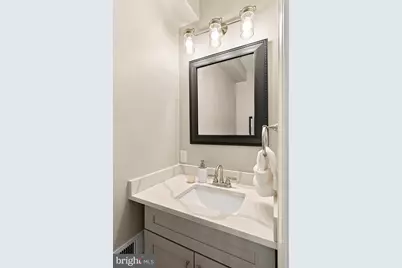1241 N 19th Street, Philadelphia, PA 19121 - Photo 16