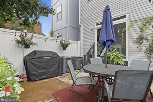 1241 N 19th St, Philadelphia, PA 19121 - Photo 20