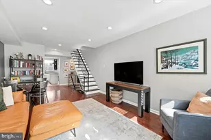 1920 Warnock St, Philadelphia, PA 19148 - Photo 2