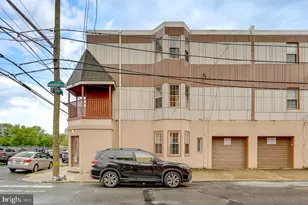 840 N 19th St, Philadelphia, PA 19130 - Photo 2