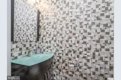 840 N 19th Street #A, Philadelphia, PA 19130 - Photo 10