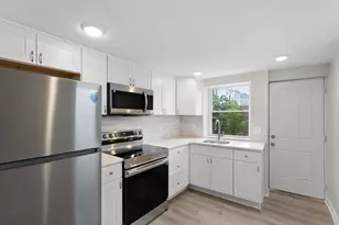 3010 Emerald St, Philadelphia, PA 19134 - Photo 12