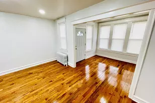102 W Spencer Ave, Philadelphia, PA 19120 - Photo 4