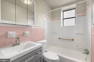 2342 McClellan St, Philadelphia, PA 19145 - Photo 14