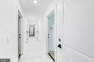 2054 N 2nd St, Philadelphia, PA 19122 - Photo 18
