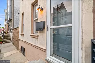 1520 - 22 S Dorrance St, Philadelphia, PA 19146 - Photo 2