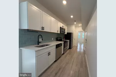 848 N 41st Street #3, Philadelphia, PA 19104 - Photo 8