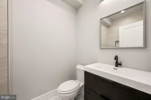 250 Monroe St, Philadelphia, PA 19147 - Photo 14