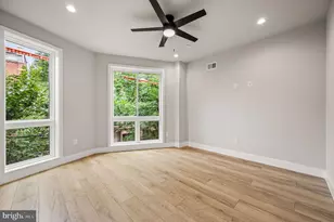 250 Monroe St, Philadelphia, PA 19147 - Photo 16