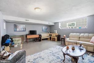2012 Tomlinson, Philadelphia, PA 19116 - Photo 22