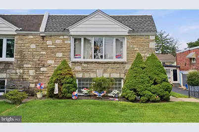 2012 Tomlinson, Philadelphia, PA 19116 - Photo 2
