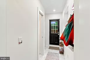 2210 E Thompson St, Philadelphia, PA 19125 - Photo 10