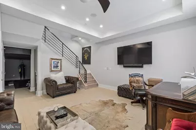 826 N Lawrence Street N, Philadelphia, PA 19123 - Photo 54