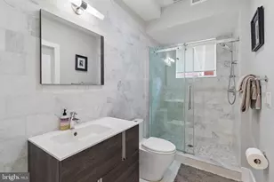 826 N Lawrence Street N, Philadelphia, PA 19123 - Photo 30