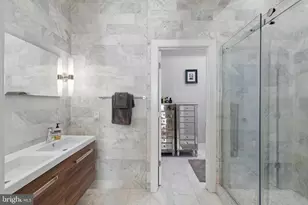 826 N Lawrence Street N, Philadelphia, PA 19123 - Photo 22