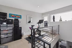 826 N Lawrence Street N, Philadelphia, PA 19123 - Photo 14