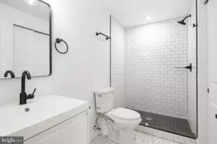 2650 Earp St, Philadelphia, PA 19146 - Photo 12
