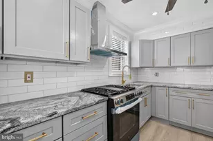 8322 Alma St, Philadelphia, PA 19152 - Photo 16