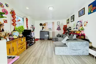 2555 S Fairhill St, Philadelphia, PA 19148 - Photo 4