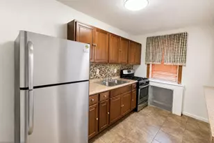 7214 Cottage St, Philadelphia, PA 19135 - Photo 8