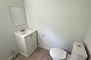 2012 E Glenwood Ave, Philadelphia, PA 19124 - Photo 20