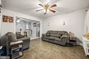 5910 Agusta St, Philadelphia, PA 19149 - Photo 10