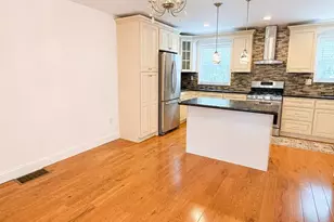 3646 Genesee Dr, Philadelphia, PA 19154 - Photo 4