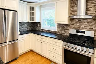 3646 Genesee Dr, Philadelphia, PA 19154 - Photo 8