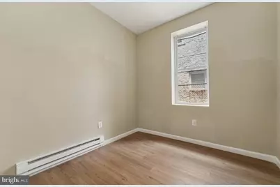 7018 Woodland Avenue, Philadelphia, PA 19142 - Photo 2