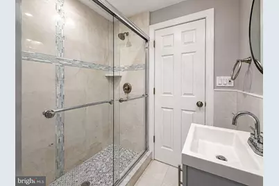 29 E Meehan Avenue, Philadelphia, PA 19119 - Photo 12