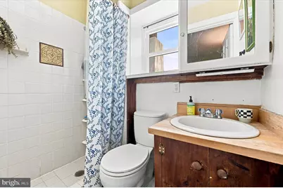 528 W Sedgwick Street, Philadelphia, PA 19119 - Photo 34