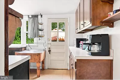 528 W Sedgwick Street, Philadelphia, PA 19119 - Photo 14