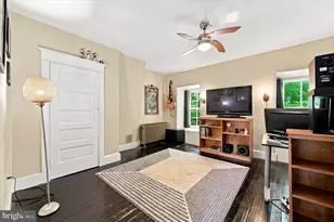 528 W Sedgwick St, Philadelphia, PA 19119 - Photo 28