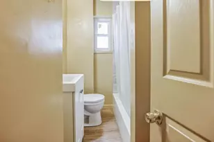6907 N Broad St, Philadelphia, PA 19126 - Photo 8