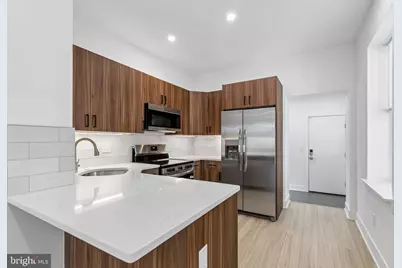 2834 W Glenwood, Philadelphia, PA 19121 - Photo 6