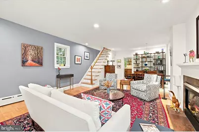 124 W Gravers Lane, Philadelphia, PA 19118 - Photo 4