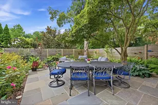124 W Gravers Ln, Philadelphia, PA 19118 - Photo 24