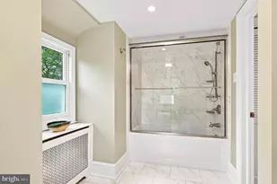 124 W Gravers Ln, Philadelphia, PA 19118 - Photo 20