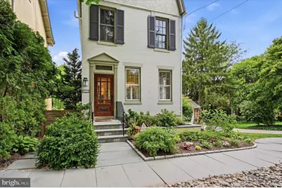 124 W Gravers Lane, Philadelphia, PA 19118 - Photo 2