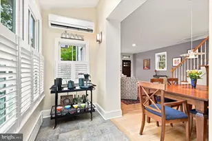 124 W Gravers Ln, Philadelphia, PA 19118 - Photo 12