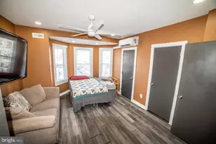 823 S 56th St, Philadelphia, PA 19143 - Photo 14