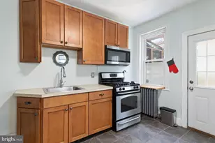 5825 Chew Ave, Philadelphia, PA 19138 - Photo 14