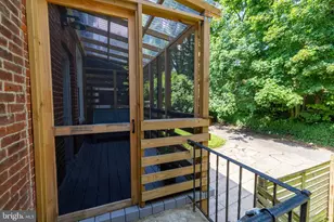 5825 Chew Ave, Philadelphia, PA 19138 - Photo 30
