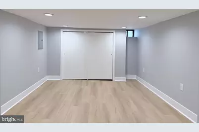 810 Watkins Street, Philadelphia, PA 19148 - Photo 6