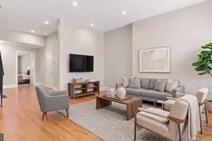 821 S 11th St, Philadelphia, PA 19147 - Photo 4