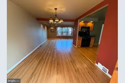 803 Rennard Circle, Philadelphia, PA 19116 - Photo 8